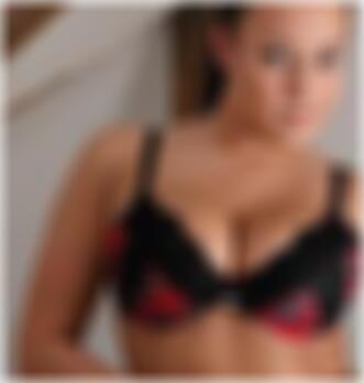 escort enana Barcelona Eugenia1575